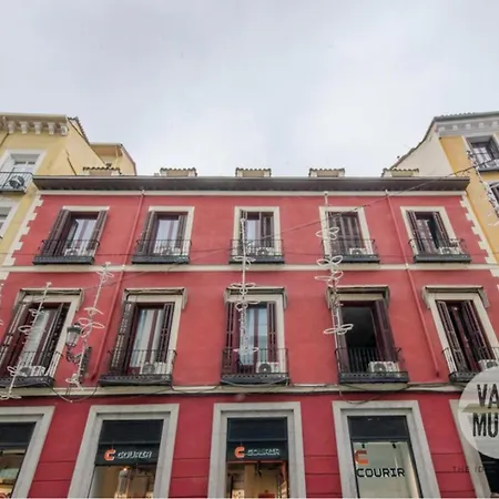 Fashion Design Loft En Calle Carretas-sol 4pax Appartamento *
