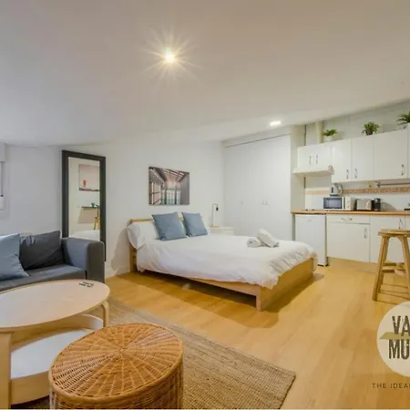 Apartment Oasis 3 En Sol, Descubre Concepcion Jeronima Madrid