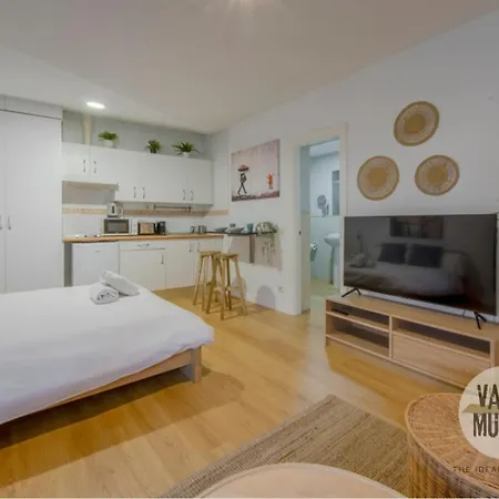 Oasis 3 En Sol, Descubre Concepcion Jeronima