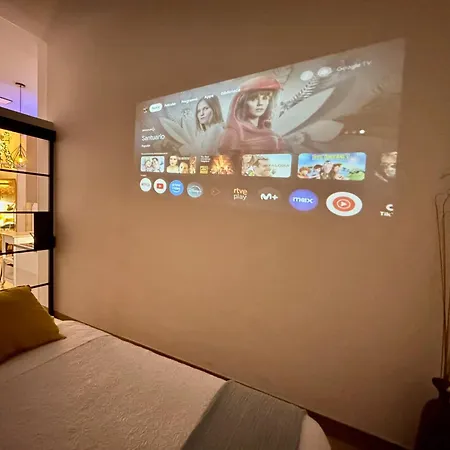 Centrico. Atocha-lavapies. Nuevo. 100% Equipado. Apartment *