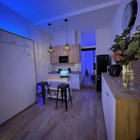 Apartment Centrico. Atocha-lavapies. Nuevo. 100% Equipado. *