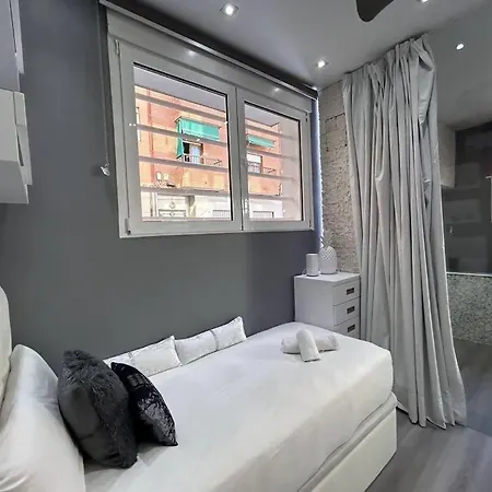 Duplex 8 Personas Con Sauna Jacuzzi Y Cine * Madrid