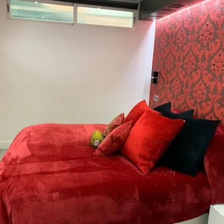 Apartment Duplex 8 Personas Con Sauna Jacuzzi Y Cine Madrid