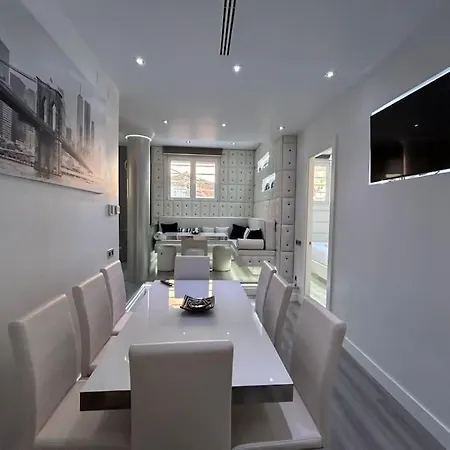 Apartment Duplex 8 Personas Con Sauna Jacuzzi Y Cine
