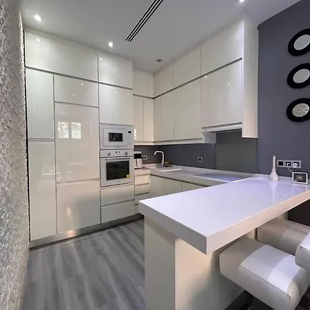 Duplex 8 Personas Con Sauna Jacuzzi Y Cine Apartment *