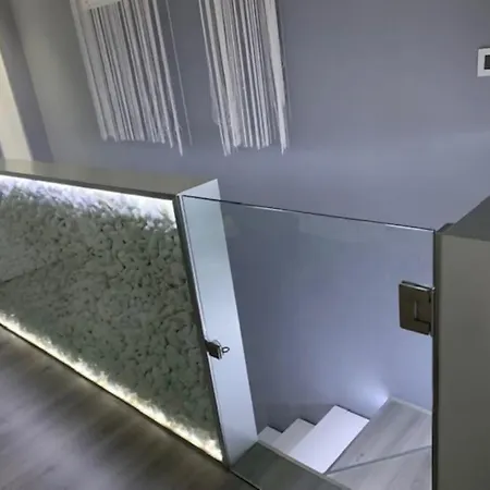 Apartment Duplex 8 Personas Con Sauna Jacuzzi Y Cine Madrid