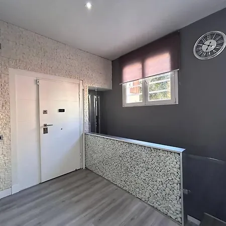 Duplex 8 Personas Con Sauna Jacuzzi Y Cine *