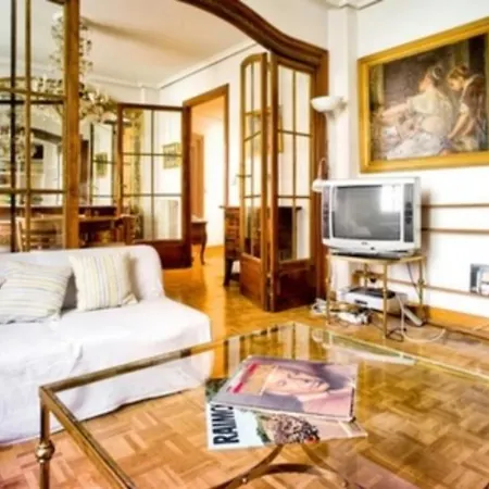 Con Vistas A La Ciudad Bed & Breakfast *