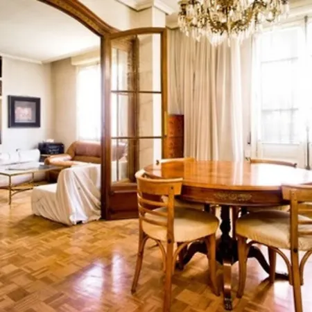 Bed & Breakfast Con Vistas A La Ciudad Madrid
