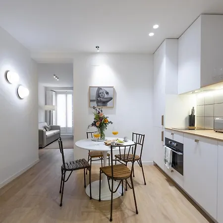 Reina Sofia Iii Apartamento