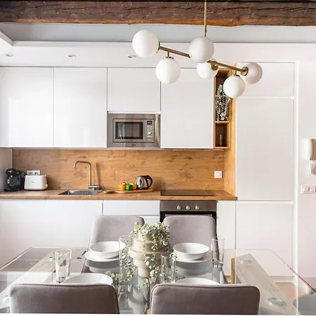 Chueca Ii Calle Barco 2br 2bh *