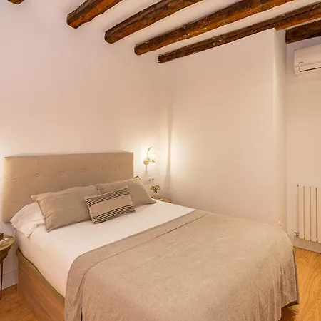 Chueca Ii Calle Barco 2br 2bh *