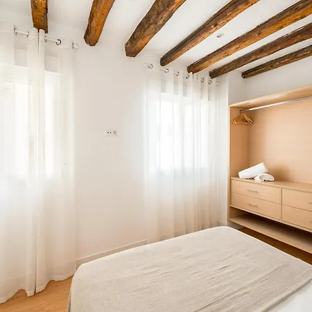 Chueca Ii Calle Barco 2br 2bh Apartment *