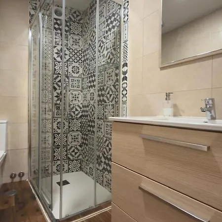 Centrally Located In 3i Apartment Madrid