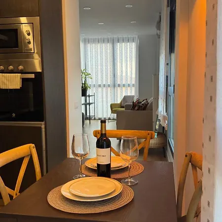 Apartamento Luminoso En El Centro De *