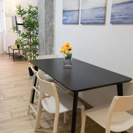 Oshun Plaza Castilla Apartment Madrid