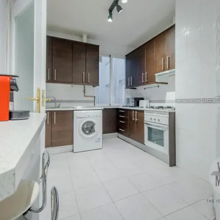 Apartment Vive Experiencia 7, En Santa Ana 6 *