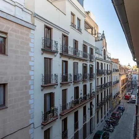 Flat In Malasana, Plaza Espana * Madrid
