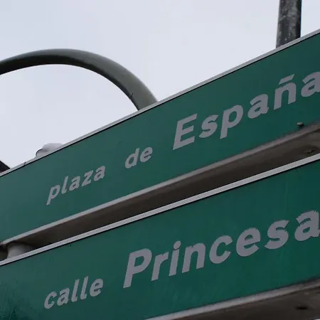 Flat In Malasana, Plaza Espana *