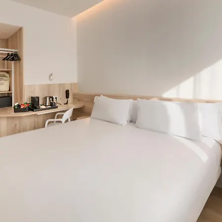 Carabanchel Hotel 2*