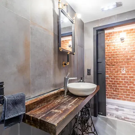 Apartment Location, Style & Comfort Madrid