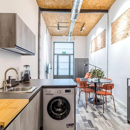 Location, Style & Comfort