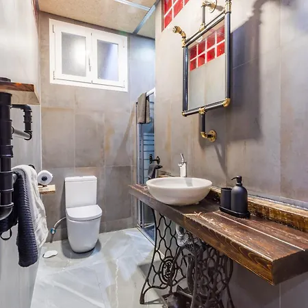 Apartment Location, Style & Comfort *