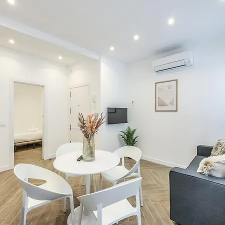 Urban Tranquility In With Modern Comforts Apartment