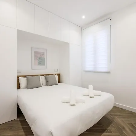 Apartment Urban Tranquility In With Modern Comforts