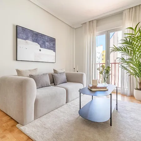 Apartamento Luminoso Y Confortable En El Centro De Madrid