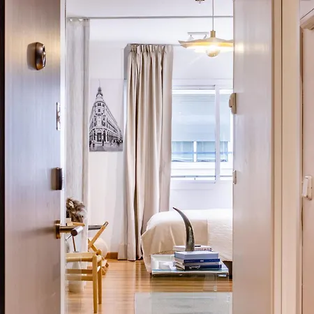 Location Puerta De Alcala Apartment *