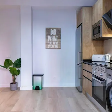 Apartment Artbel En Ifema- Pinar Del Rey Madrid