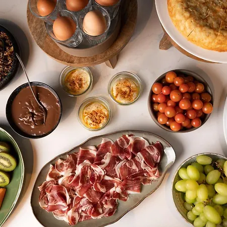 Radisson Blu Hotel, Prado Hotel 4*