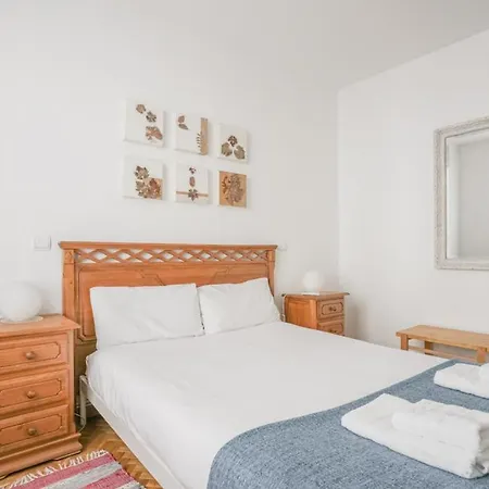 Apartment Bright & Cozy 2bd - Opera Area