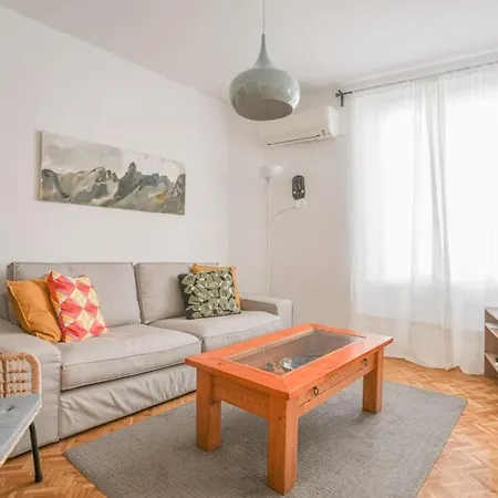 Apartment Bright & Cozy 2bd - Opera Area *