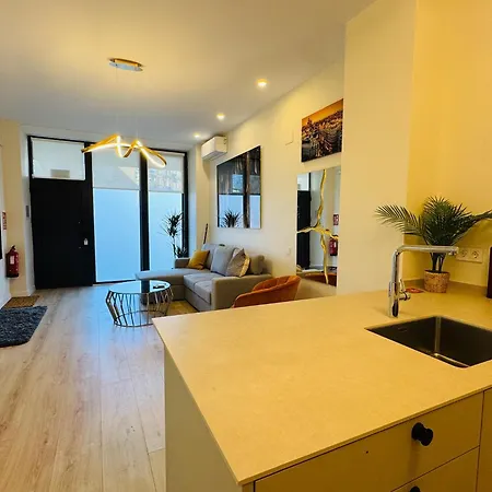Apartment Gold Aparment Wifi Ac Services E1