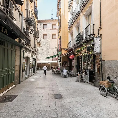 Homeclub De Diseno En Centro * Madrid
