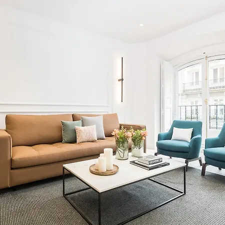 Homeclub De Diseno En Centro Apartment Madrid