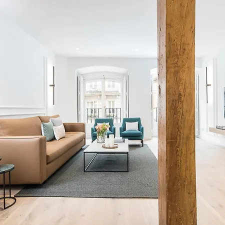 Homeclub De Diseno En Centro Madrid
