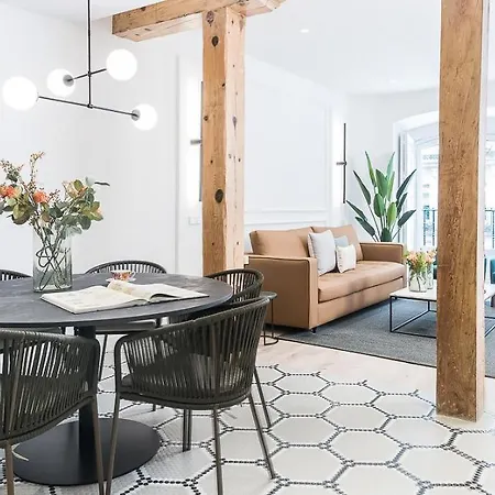 Homeclub De Diseno En Centro Apartment