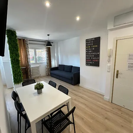 Apartamento Homely River *