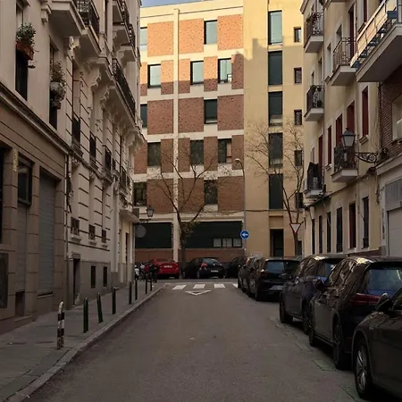 Apartment Urban In Chamberi Madrid