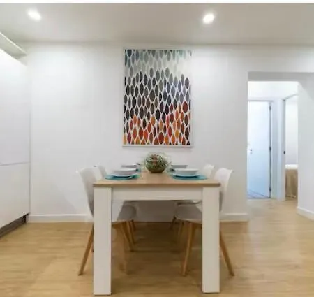 Apartment Artbel En Plaza Castilla -vizcainos Madrid