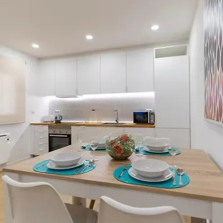 Artbel En Plaza Castilla -vizcainos Apartment