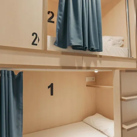 Hostel Mola