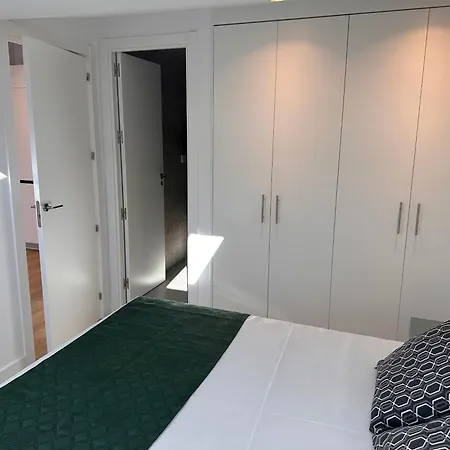 Lofts Puerta Del Sol Apartment *