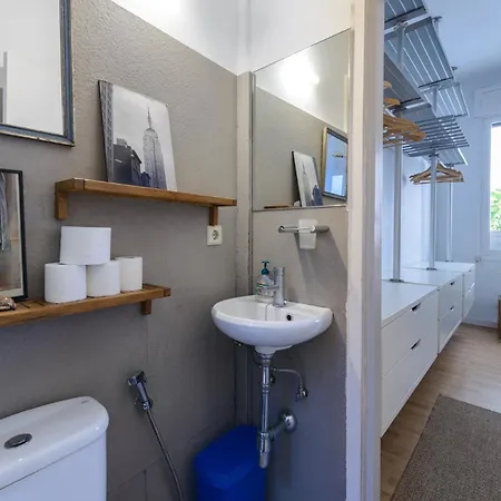 Gran Via-sol Spacious 3 Bedrooms & 2 Wcs Madrid