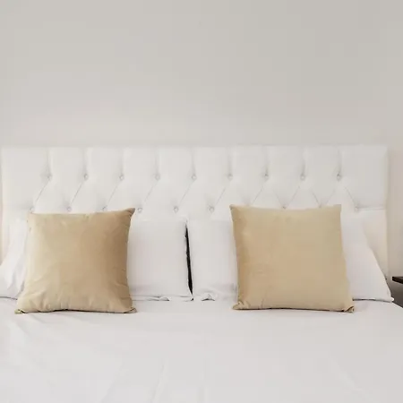 Luxury In Barrio Palacio Apartment Madrid