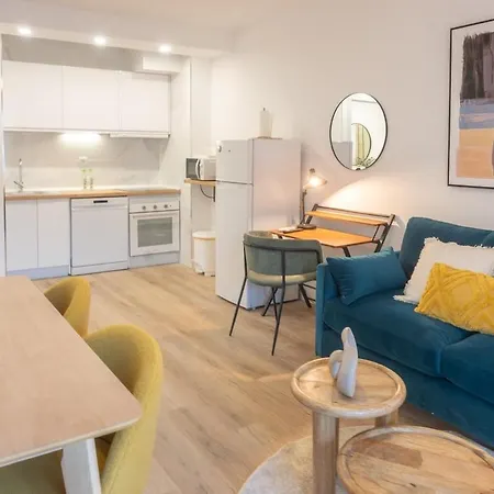 Elegant Temporary On Street Hiruela Temporal Hrl1710 Apartment *