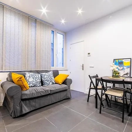 Apartment Charming Modern In Barrio De Letras